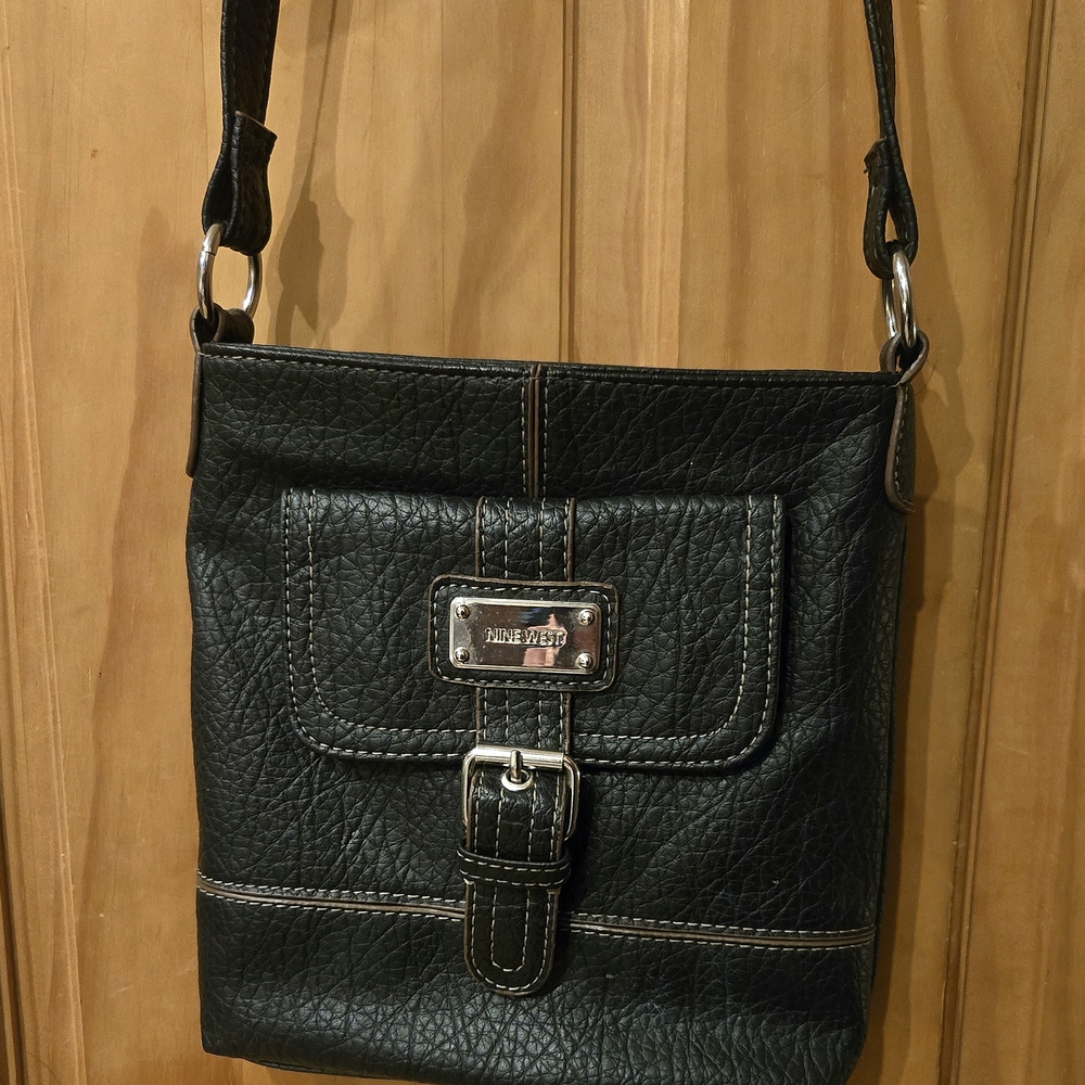 1²¹Nine West Black Crossbody Bag